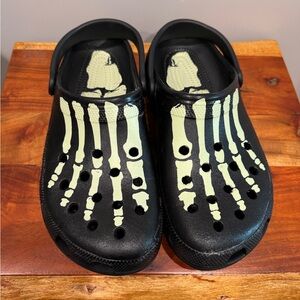 💀Crocs X Pleasures Classic Clog Glow Skeleton💀